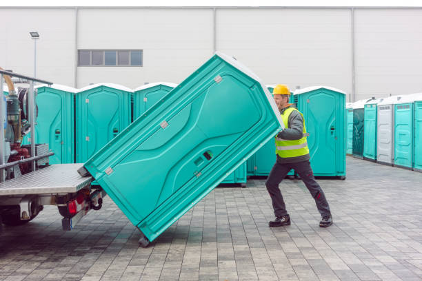 Best Portable restroom trailer rental  in Henryetta, OK