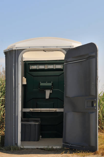 Best Portable restroom solutions  in Henryetta, OK